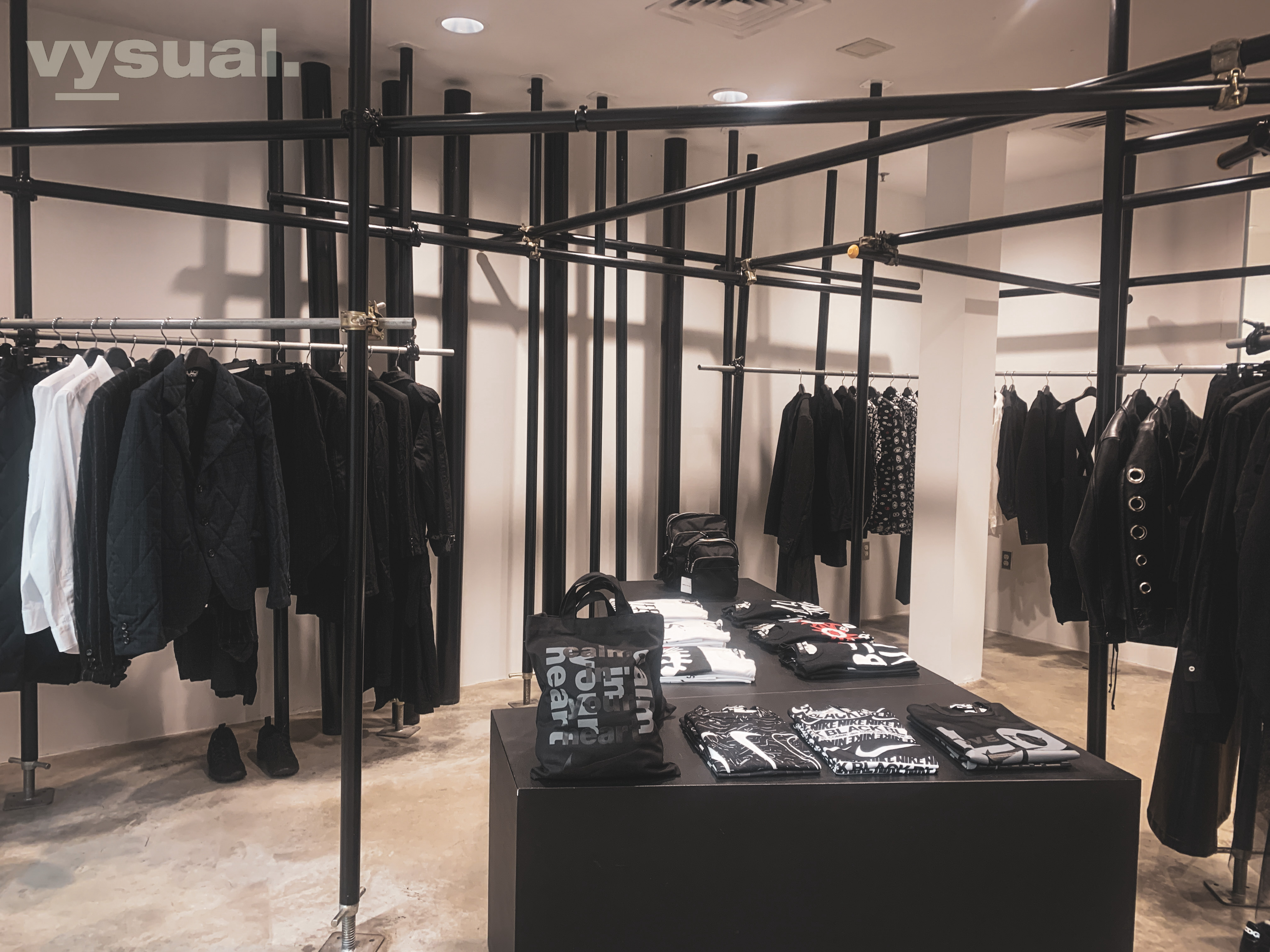 Fashion & Retail